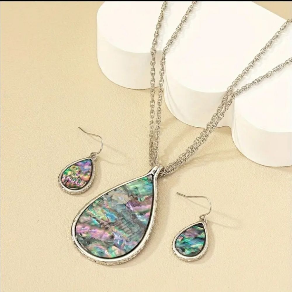 Abalone Necklace and Earring Set
